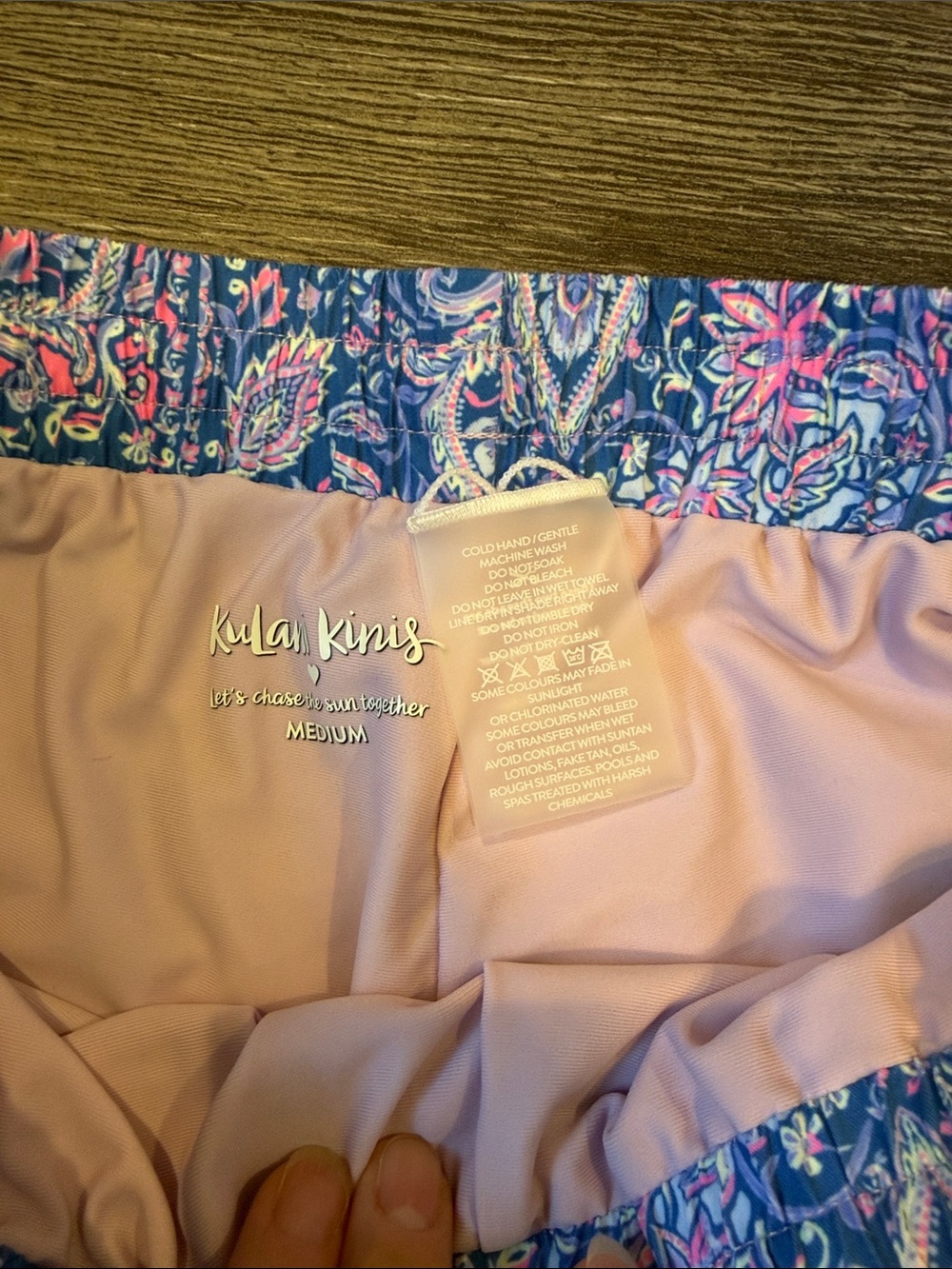 Kulani Kinis Blue Pink Paisley Swim Shorts Size Medium Lined - Picture 4 of 5